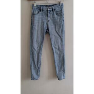 J Brand Light Wash Skinny Jeans Women’s Modern Minimal‎ Denim Sz 25 Clean Girl